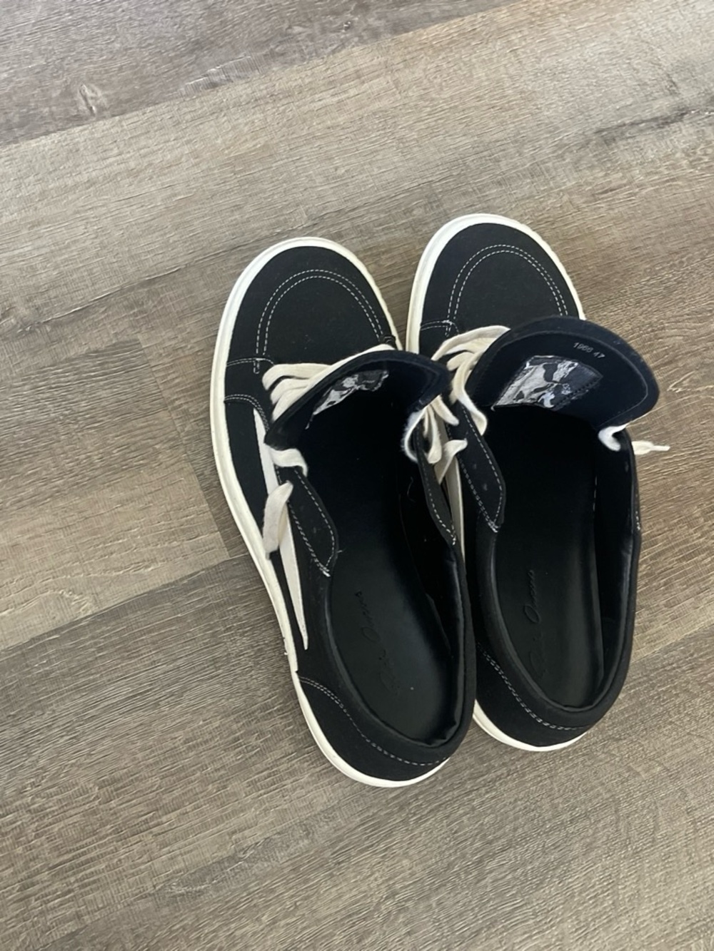 & Other Stories Black Canvas Sneakers with White Accents
